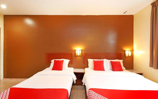 Super OYO 447 Comfort Hotel Meru – Guest Rooms – Klang