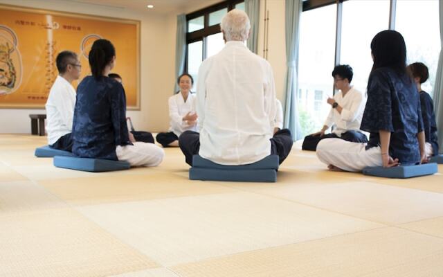 Wayn-Zen Onna Hotel
