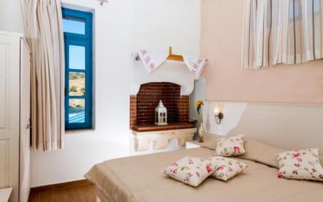 'Captain's House' Traditional Hotel Suites