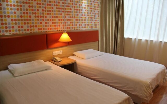 Home Inn Chengdu Kuanzhai Alley New City Square Branch