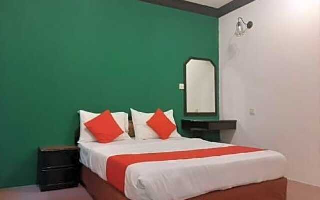 OYO 90306 G City Hotel