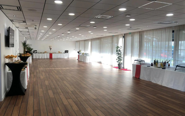Hôtel Forest Hill Paris Meudon-Vélizy