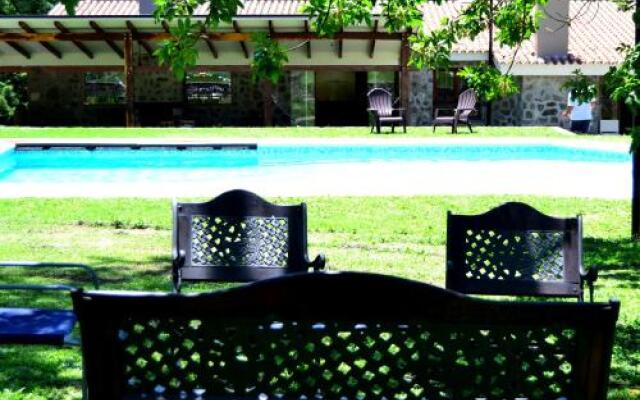 La Pedrera Hotel Boutique Raco