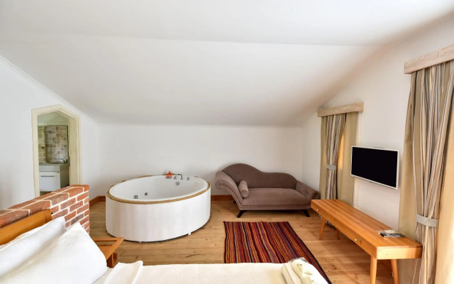 Orino Suites