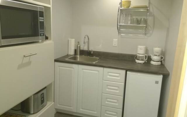 Moncton Suites - 13 Willard Road