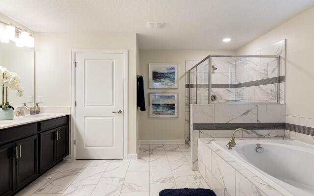 Deal Amazing Pool Villa w Greenview Near Disney