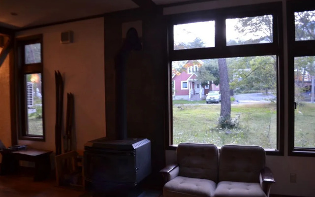 Deep & Steep Lodge Hakuba