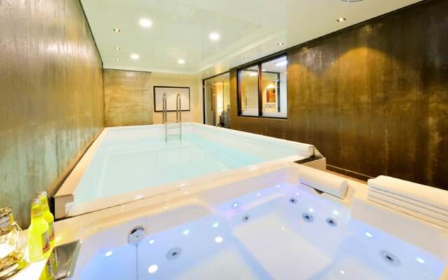 Ruhe Pool Villa