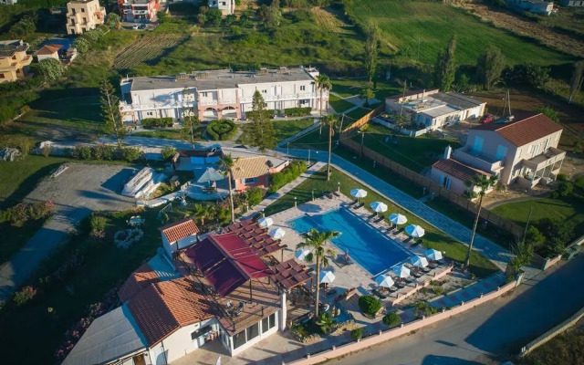Odos Oneiron Tavronitis Bay