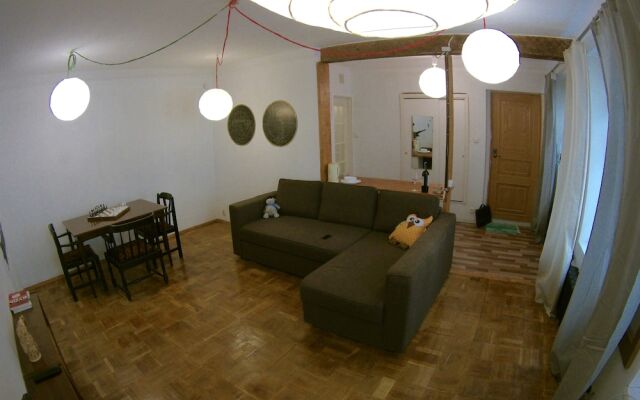 Apartment on Admiralteyskiy 10