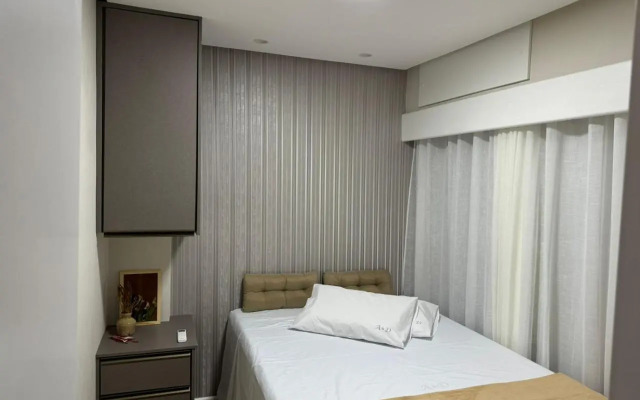 Maravilhoso apartamento 2 quartos vista mar no Ondina Apart