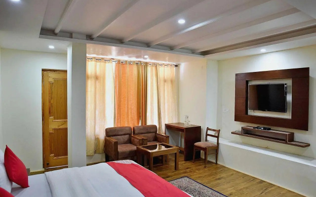 OYO 10372 Hotel Whistling Winds