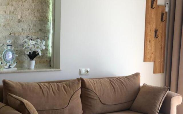 PAPILLON
