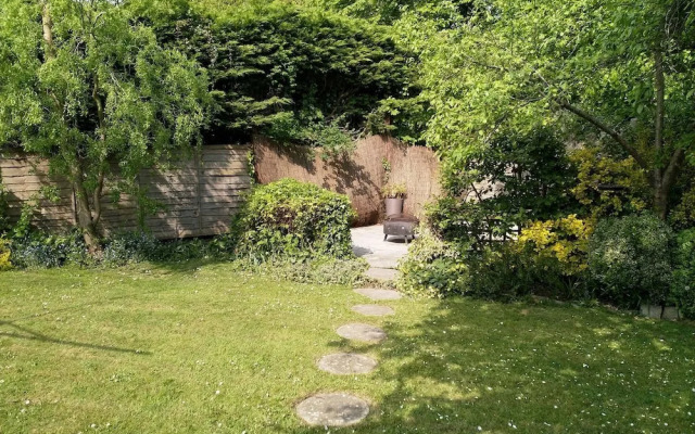 Tree of Life House, Number 27 Bere Lane