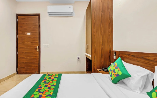 Treebo Elegant Palace