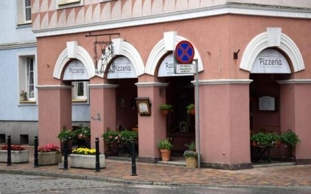 Apartament Zwycięstwa 98