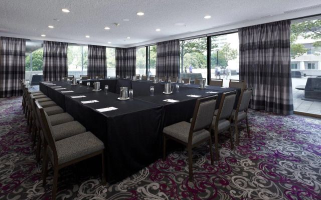 Montreal Marriott Chateau Champlain
