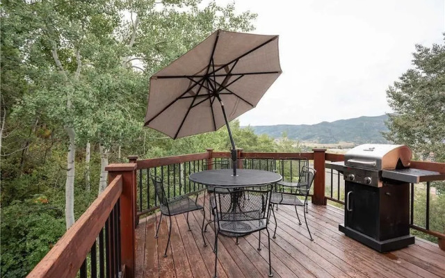 Churchill Lodge South