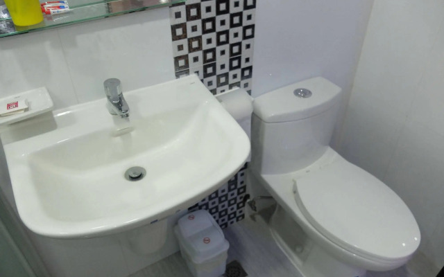 OYO 700 Pj Inn Hotel