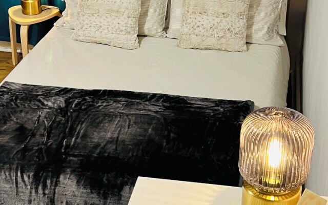 Rest Boutique Notting Hill