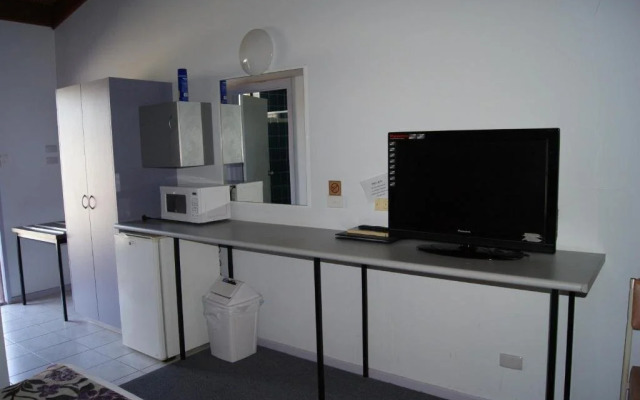 Bakery Park Motor Inn