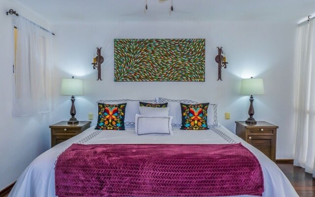 Royal Palms 3 1 Bedroom Condo by RedAwning