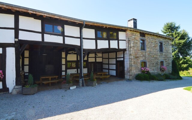 Beautiful Farmhouse in Burtonville With Sauna