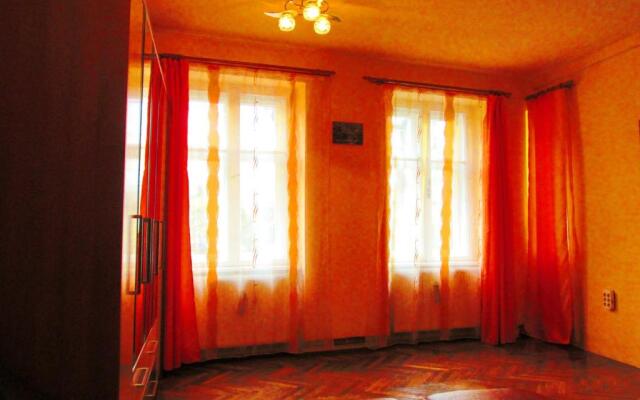 Citadel Park Apartment