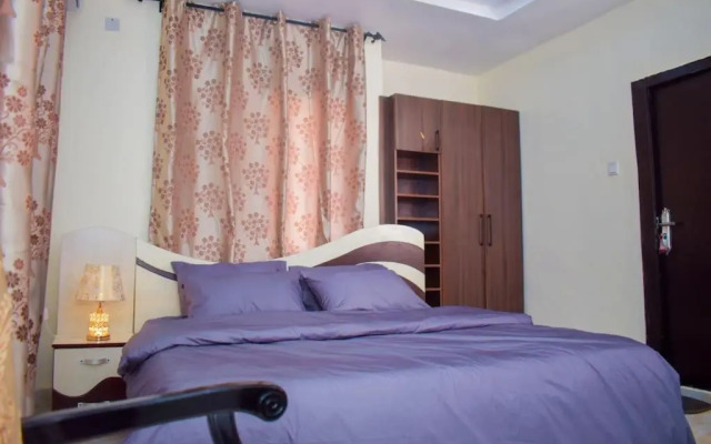 Entire Beautiful Three Bedrooms Apartments