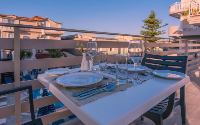 Planos Beach Hotel