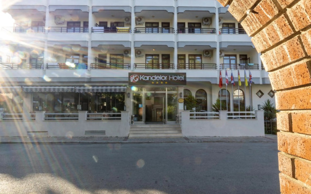 Kandelor Hotel