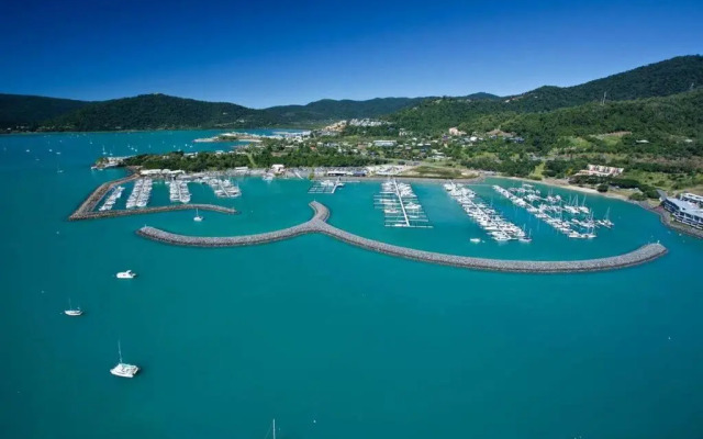 Ocean View 33A Studio Pool Ocean View WIFI