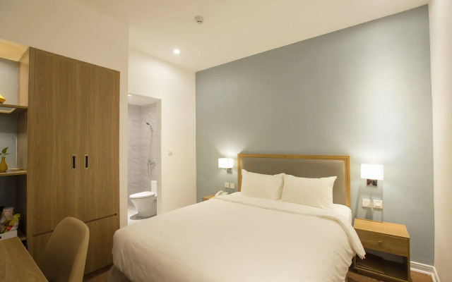 Vyhouse Hanoi Hotel