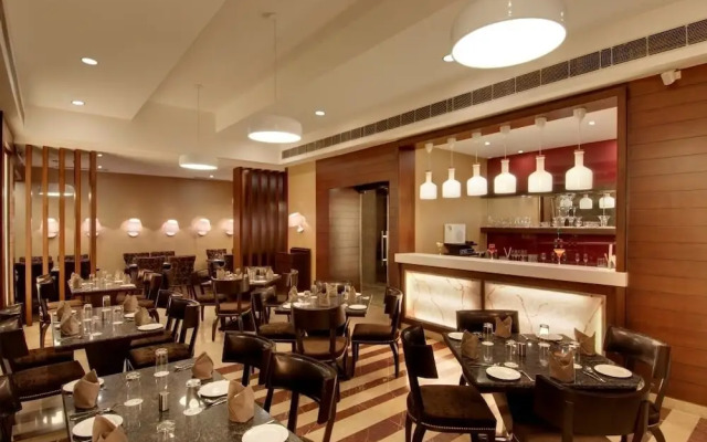 The Golden Palms Hotel & Spa Delhi