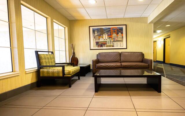 Holiday Inn Express Hotel & Suites Berkeley by IHG
