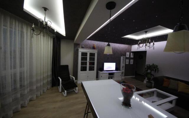 Majestic Residence