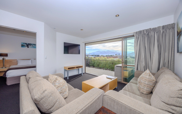 Oakridge Resort Lake Wanaka – Guest Rooms – Wanaka