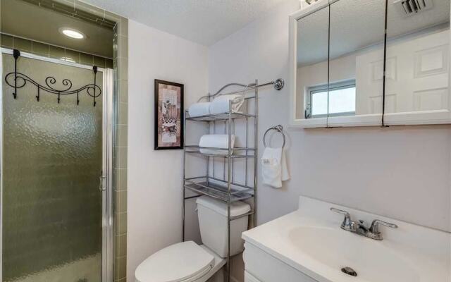 Waves 19 - Two Bedroom Condo