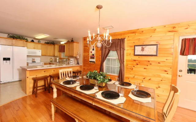 Pinnacle View 7B - Three Bedroom Chalet