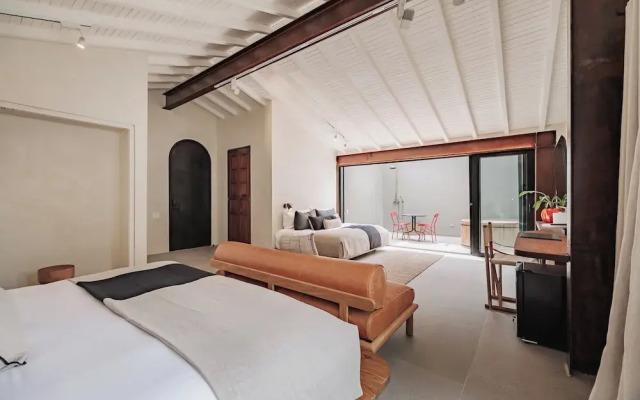 EP Casa Uribe Architecture Art & Nature