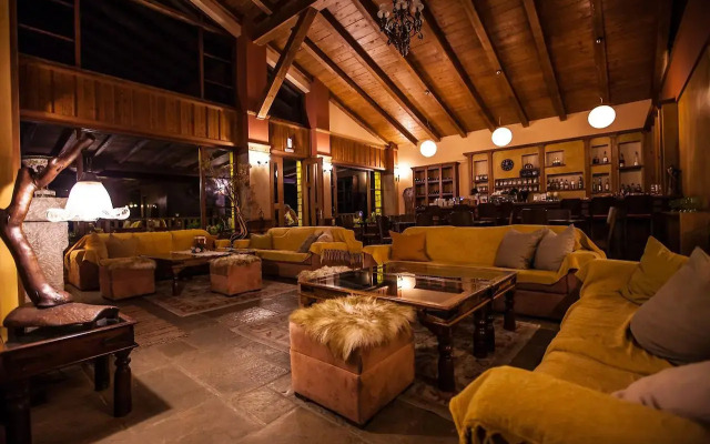 Vitina House Forest Resort