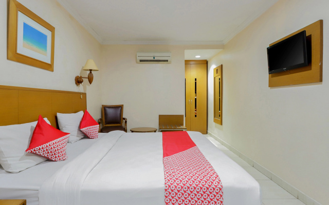 OYO 919 Hotel Kalisma Syariah Near RS Pelni