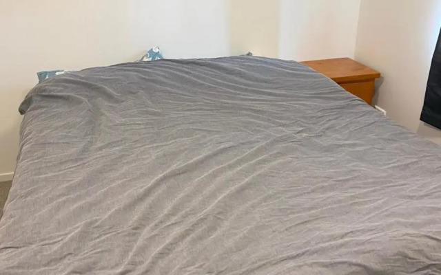 Nice And Tidy 3 Bedrooms Apartment, Free Parking