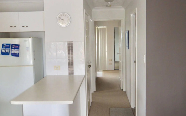 Oceanside Cove Holiday Apartments