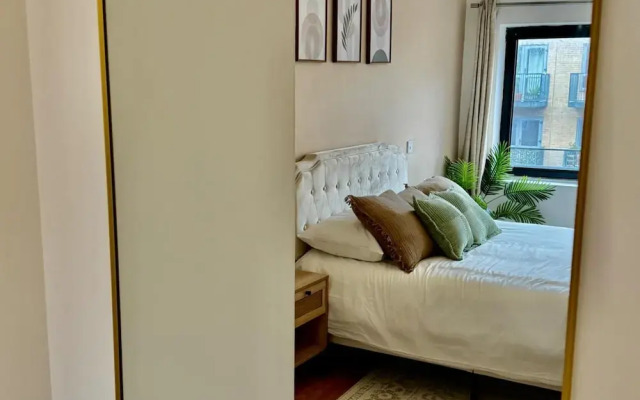 Stylish 1 bed Apartment - Sleeps 4 & Free Parking
