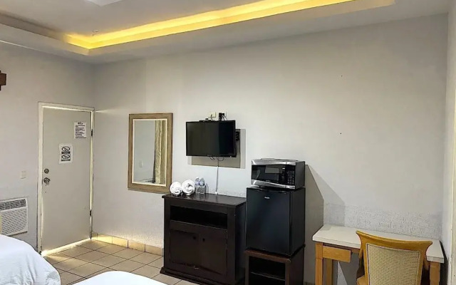 Rio Inn