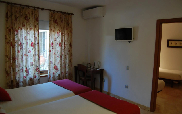 Hotel Riad Arruzafa
