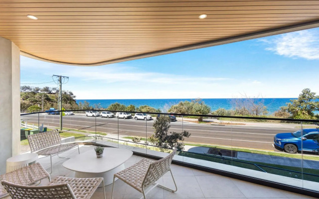 Coolum First Bay 121