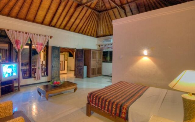 Villa Tepi Kali