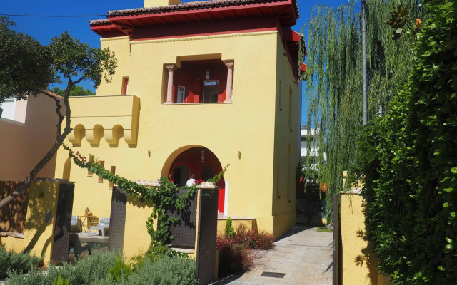 B Residence in Glyfada